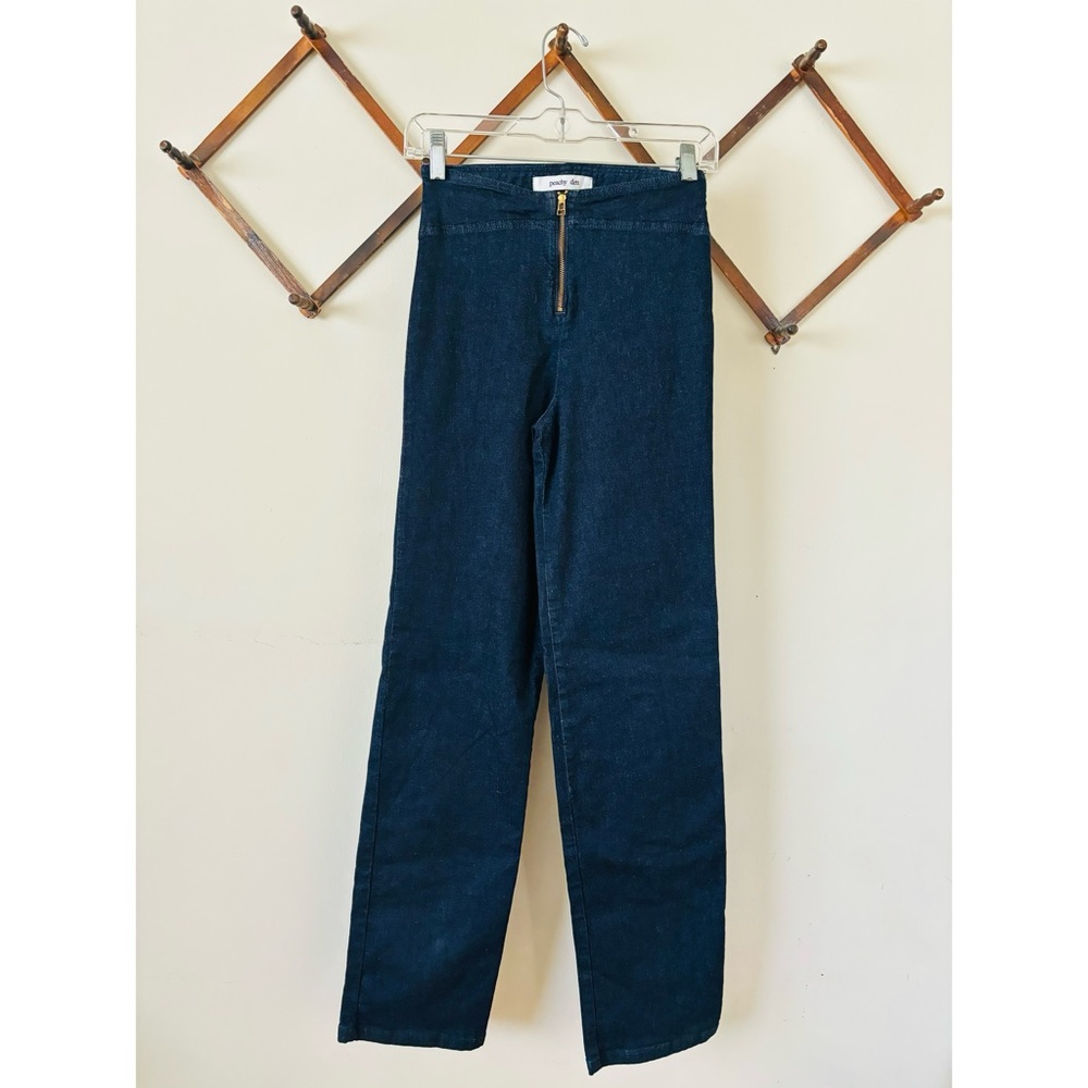 Peachy Den Straight Leg Zipper Jeans